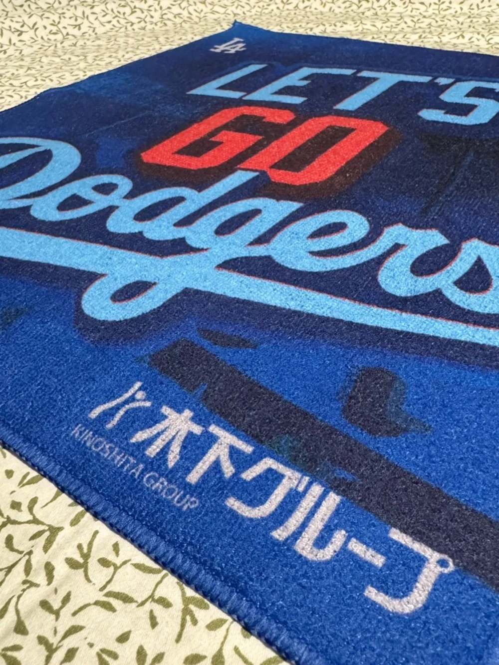 'Let's Go Dodgers', Championship Game 4 Rally Towel